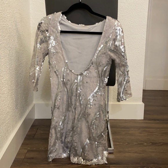 Mini cocktail dress - Picture 3 of 4